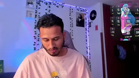 Raf_brunette webcam stripchat model stream image