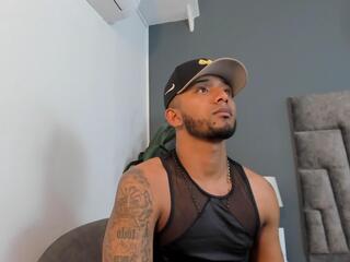 Jax Maxwell webcam model stream image