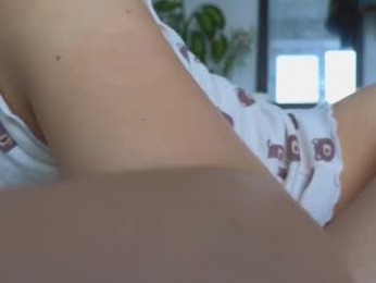 my_mia_ webcam model stream image