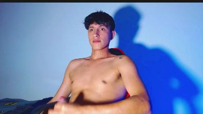 Rowanbig23 webcam model stream image