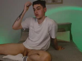 loyliksi webcam model stream image