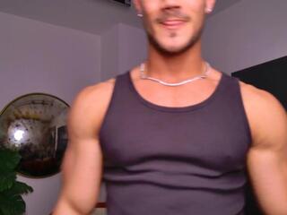 Yannis Paluan webcam flirt4free model stream image