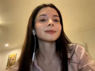 lynellearmwood webcam model stream image