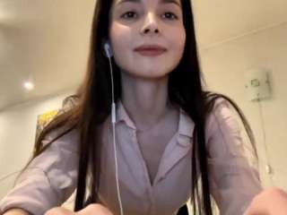 lynellearmwood webcam model stream image