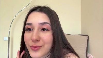 LeaPerro webcam cam4 model stream image