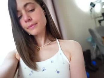 newchloe18 webcam model stream image