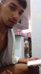 Binhoboss webcam model stream image