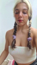 LizzieBlack webcam model stream image