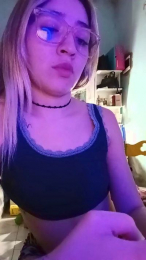 Soylulita webcam model stream image