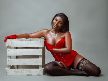 CathyMay webcam model stream image