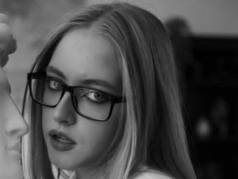 SheliaEdwards webcam model stream image