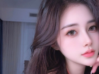 AgelaHui webcam livejasmin model stream image