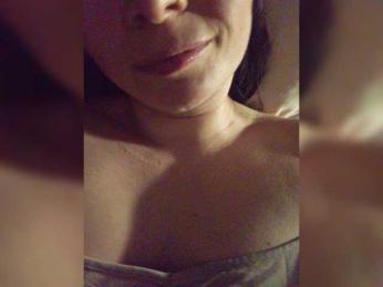 _Alexandra_ webcam model stream image