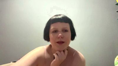ErmelindaIng webcam cam4 model stream image