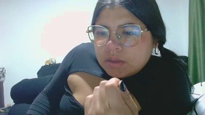 Dulce_cloee webcam model stream image