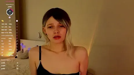 GillianHallman webcam model stream image