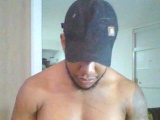 Joan Saenz webcam model stream image