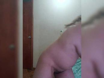 LuanaPowerful webcam model stream image