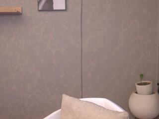 Jackson Bell webcam model stream image