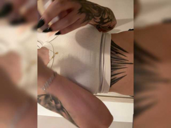 Carol-Ferrer webcam model stream image