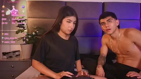 Zoee_8 webcam model stream image
