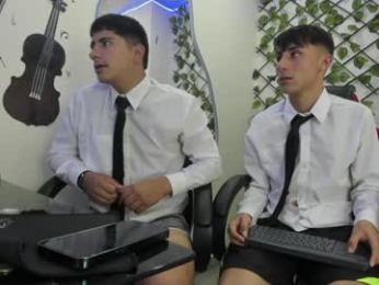 stivenred webcam model stream image