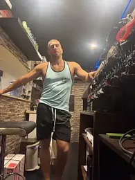 Johnytrain webcam model stream image