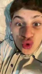 Tomadria webcam cam4 model stream image