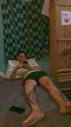 Tomadria webcam model stream image