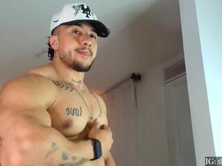 Nikolay Lisin webcam model stream image