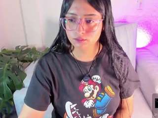 alisummer webcam model stream image