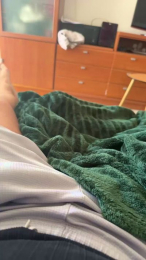 adri447 webcam cam4 model stream image