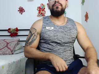 Jaxon Vincent webcam model stream image