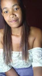 Lollymah webcam model stream image