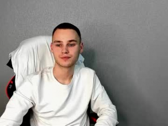 robert10211 webcam chaturbate model stream image