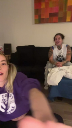 miss_itty_bitty webcam model stream image