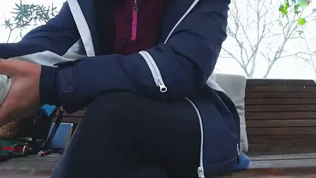 PublicMellyBigLabia webcam model stream image