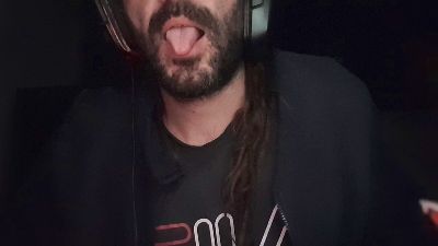 undercase webcam model stream image