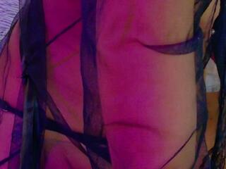 Camila Jonston webcam model stream image