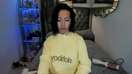 reighnempress webcam model stream image