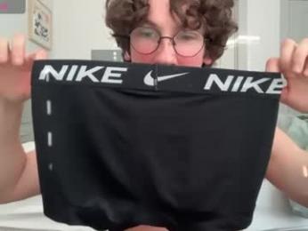 mizzo001 webcam chaturbate model stream image