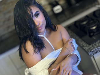 MilyThomas webcam model stream image