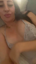 lauraxx5 webcam model stream image