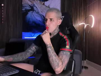 trisstan_ webcam model stream image