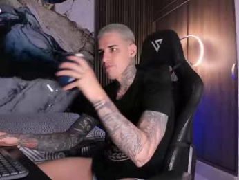 trisstan_ webcam model stream image