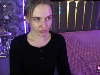 MaribelRiver webcam model stream image