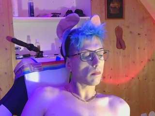 averyafterdark webcam model stream image