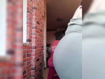 CristinaTina webcam model stream image