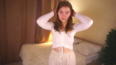 ShenikaLabo webcam model stream image