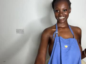 betty_fire_ webcam model stream image